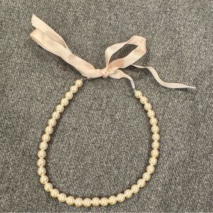 Forever 21 F21 Faux Gold Pearl Pink Ribbon Strap Necklace